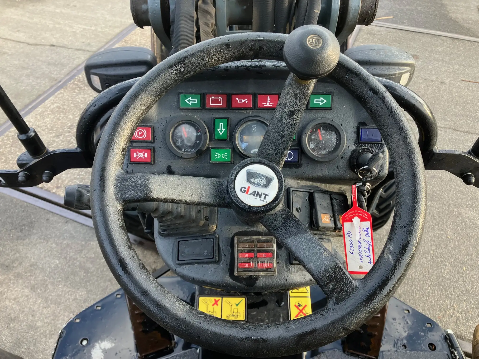 Giant G2500 HD Shovel - Image 2