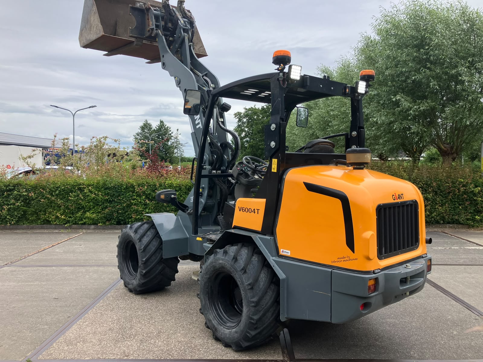 Giant 6004T midishovel - Image 6