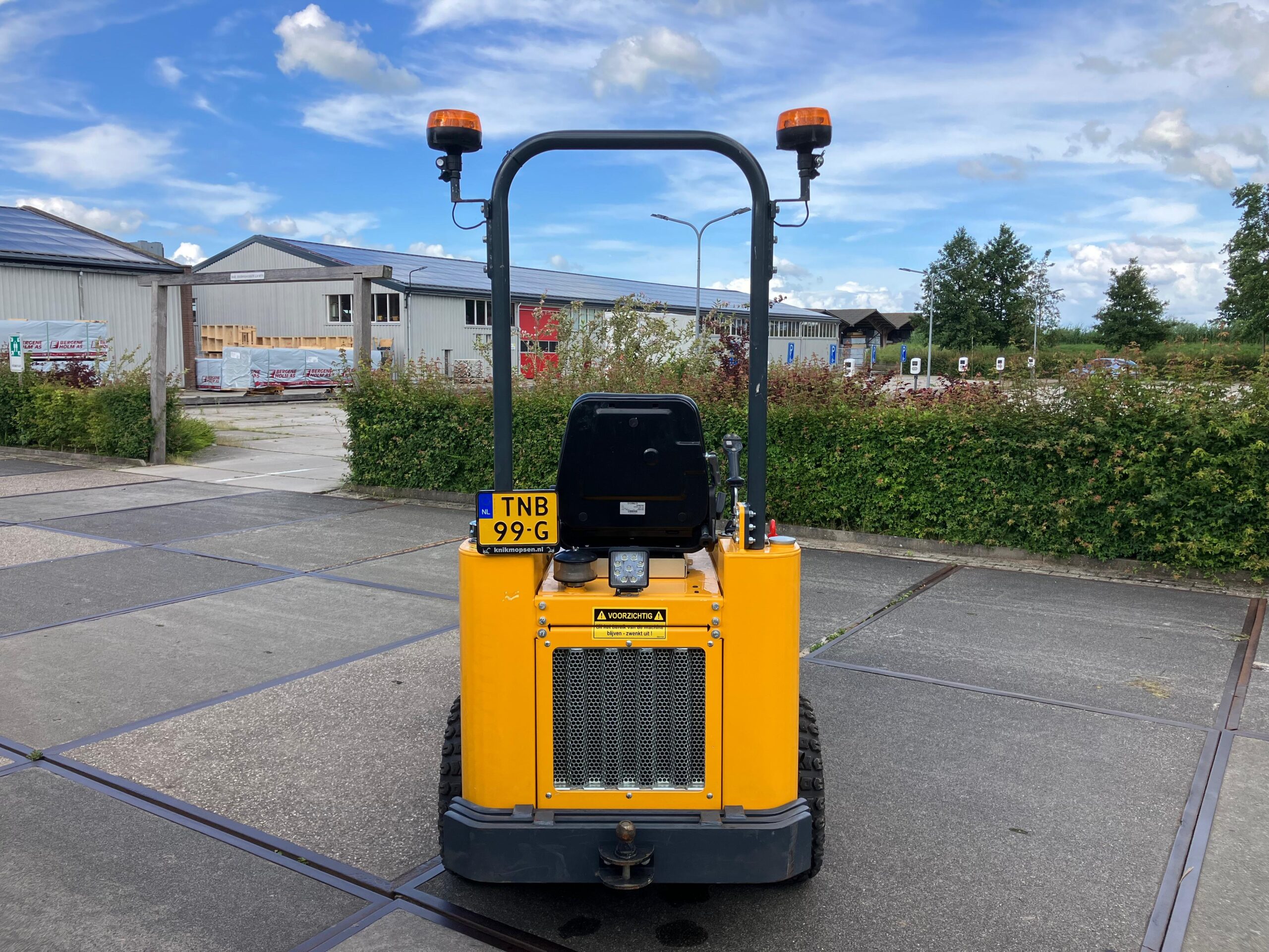 Knikmops 100 minishovel - Image 3